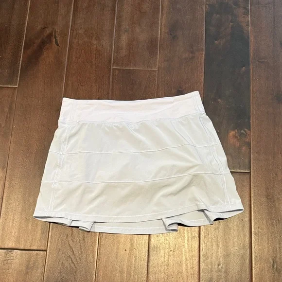 Lululemon Skirt - Picture 1 of 4